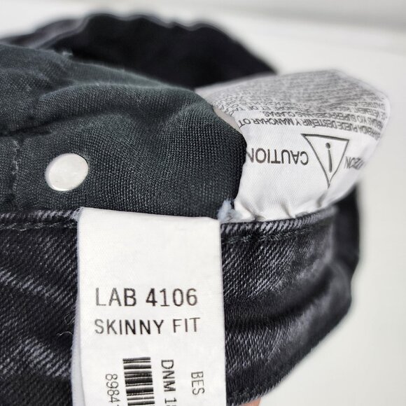 Kenzo Paris Jeans Mens 36x29 Black Button Fly Distressed Denim - Picture 13 of 13